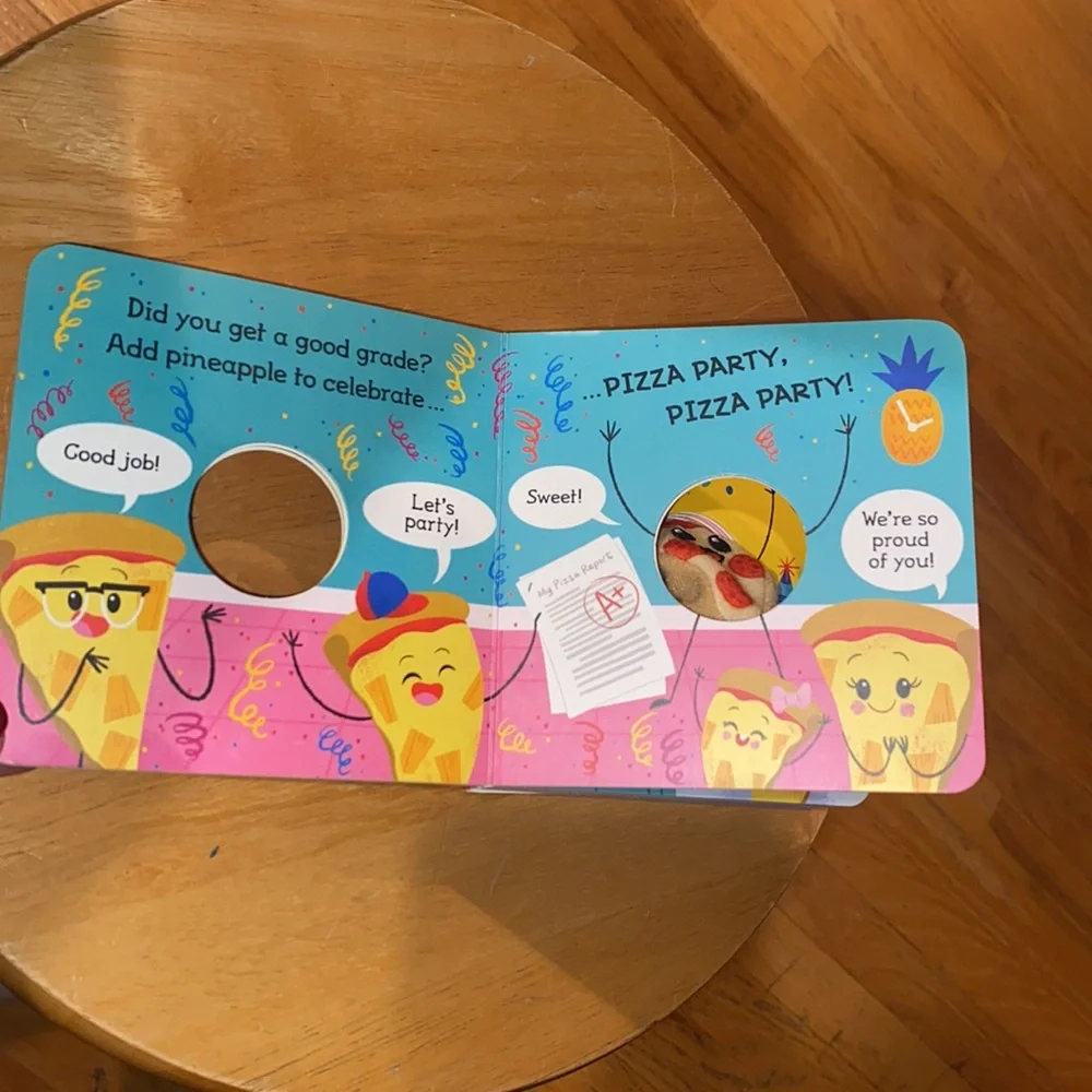 NEW Pizza Party Finger Puppet Book